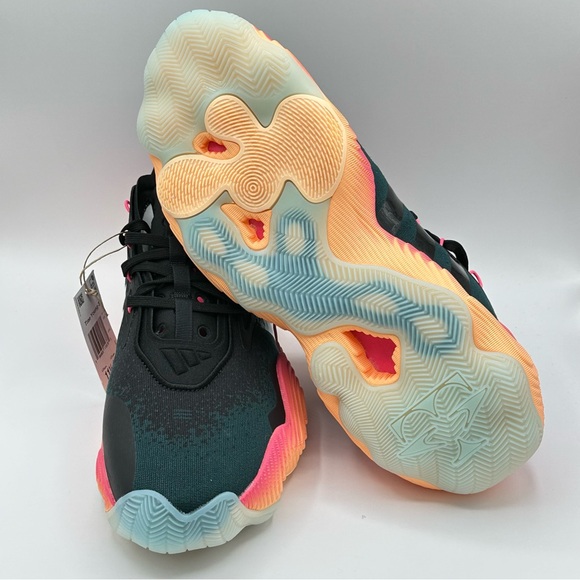 Men’s Adidas Trae Young 3 IE9303 Basketball Black Orange Lace-up Size 11.5 - Picture 5 of 10